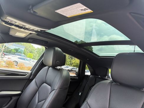 Used 2018 Porsche Macan S AWD/4WD image 35