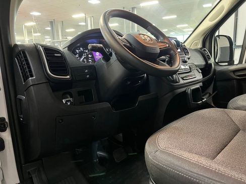 Used 2024 RAM ProMaster 2500 image 20