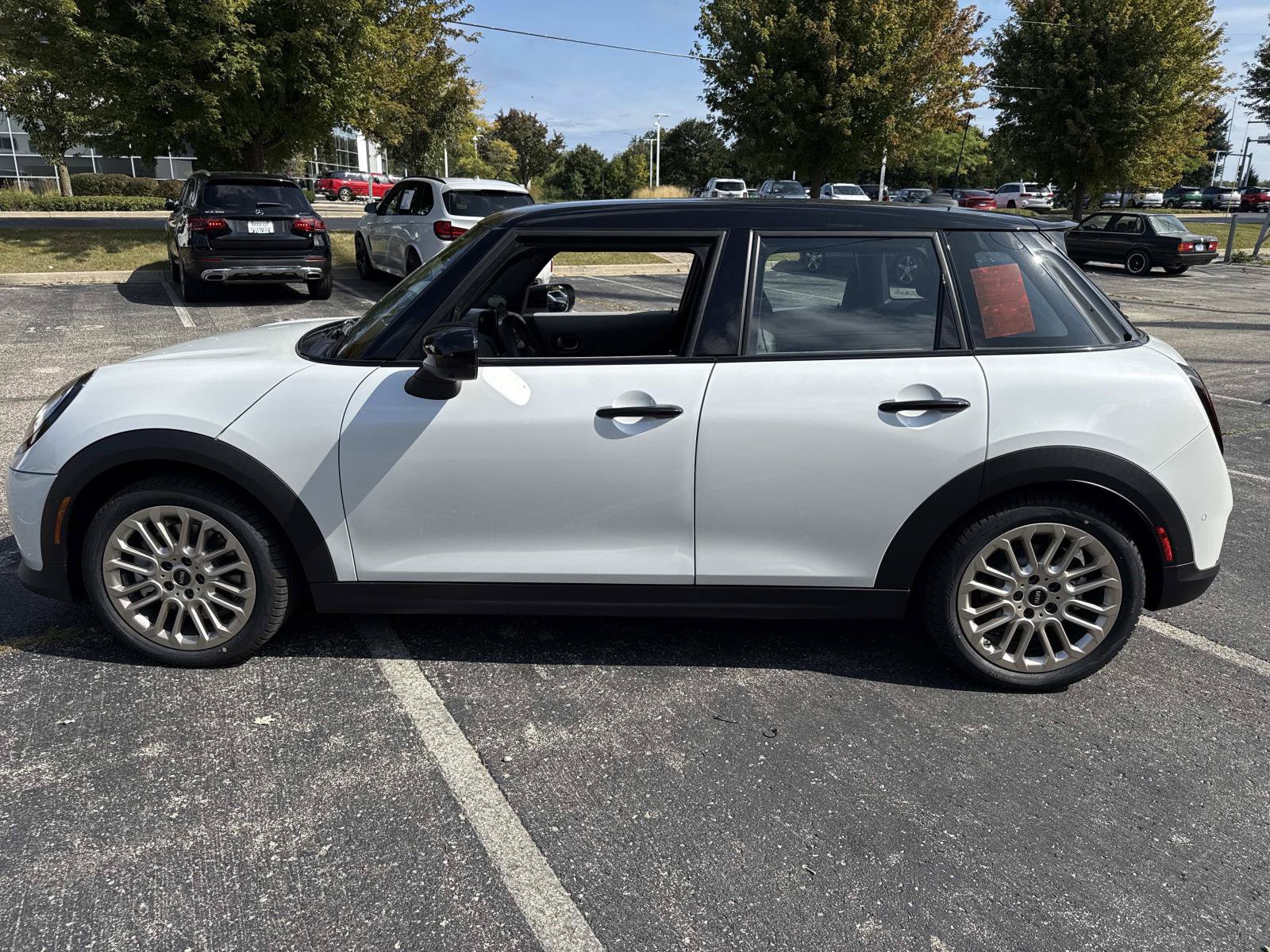 New 2026 MINI Cooper S FWD image 8