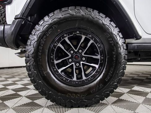 Used 2026 Jeep Wrangler Rubicon AWD/4WD image 38