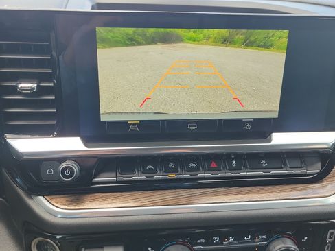 Used 2025 Chevrolet Silverado 1500 RST AWD/4WD image 26