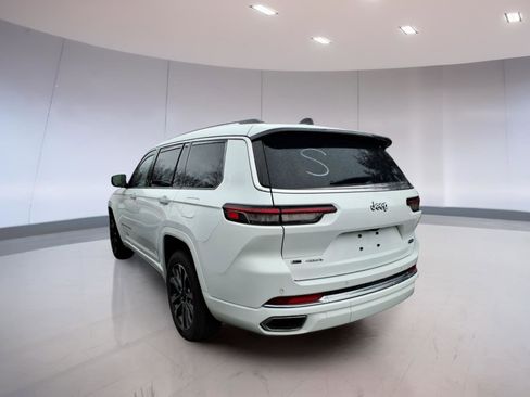 Used 2023 Jeep Grand Cherokee L Overland image 3