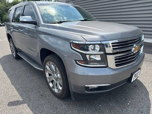 Used 2018 Chevrolet Tahoe Premier RWD image 3