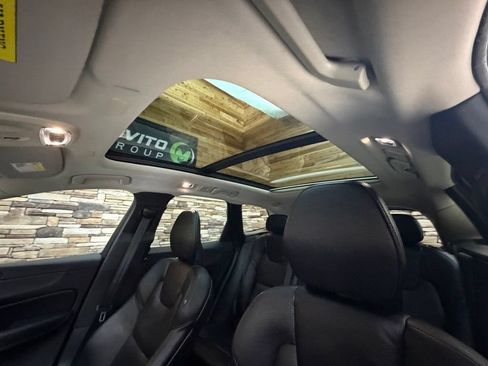 Used 2019 Volvo XC60 T6 Momentum AWD/4WD image 39