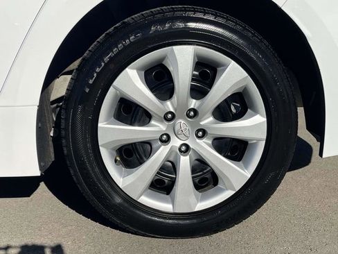 Used 2023 Toyota Corolla LE image 11