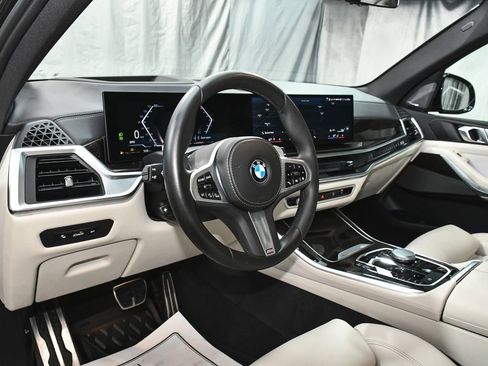 Used 2024 BMW X5 xDrive40i w/ M Sport Package AWD/4WD image 20