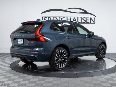 New 2026 Volvo XC60 B5 Ultra w/ Climate Package AWD/4WD image 5