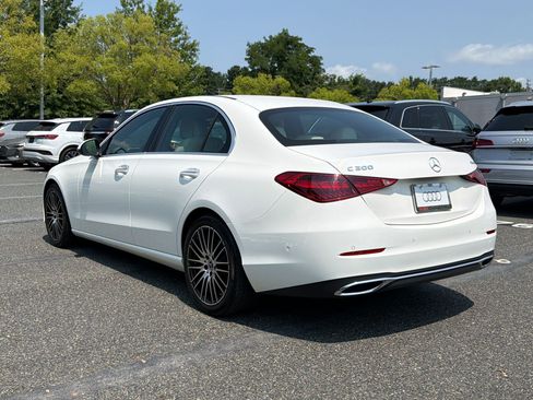 Used 2024 Mercedes-Benz C 300 4MATIC Sedan image 3