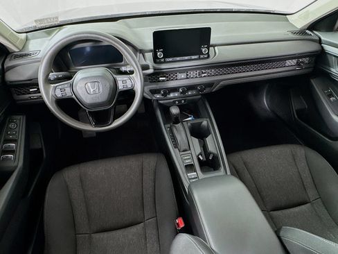 Used 2024 Honda Accord EX image 19