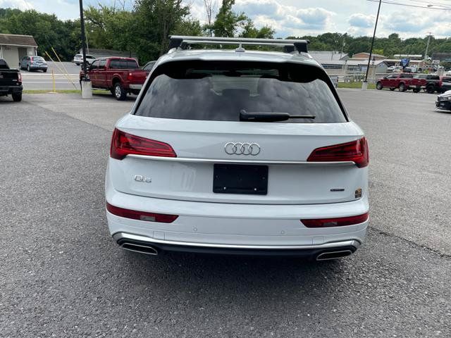 Used 2022 Audi Q5 2.0T Premium Plus w/ Premium Plus Package AWD/4WD image 6