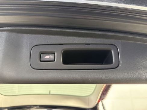 Used 2016 Honda CR-V Touring image 35