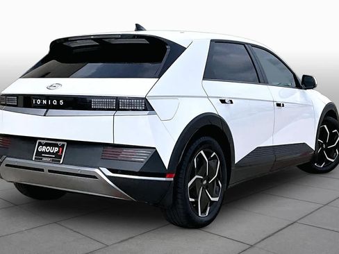 Certified 2024 Hyundai Ioniq 5 SEL image 11