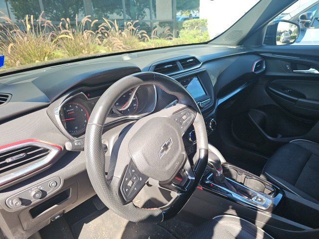 Used 2022 Chevrolet TrailBlazer RS FWD image 5