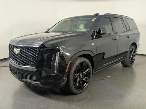 Used 2025 Cadillac Escalade Sport Platinum w/ LPO, Floor Liner Package image 4