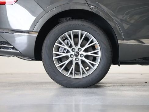 New 2026 Genesis GV80 2.5T image 18