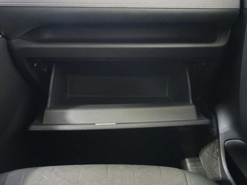 Used 2023 Toyota RAV4 XLE image 17