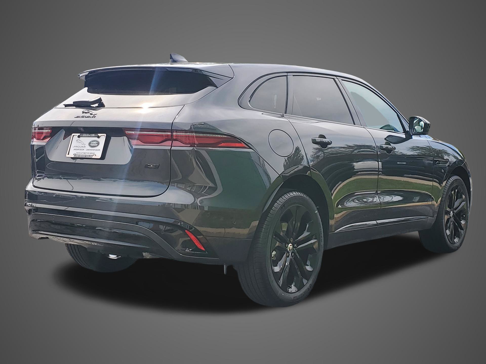 New 2026 Jaguar F-PACE R-Dynamic S AWD/4WD image 5