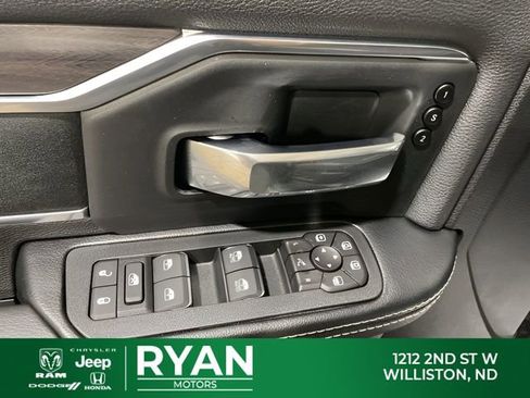New 2026 RAM 2500 Laramie AWD/4WD image 54