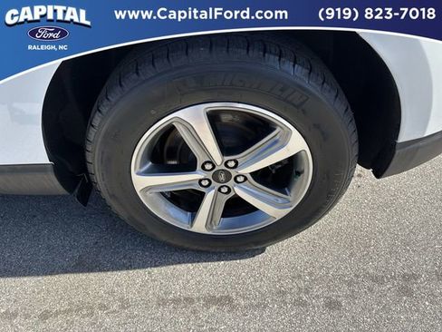 Certified 2023 Ford Edge SEL w/ Convenience Package image 13