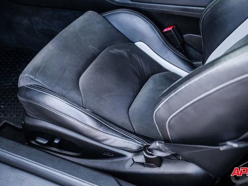 Used 2019 Chevrolet Camaro SS image 64