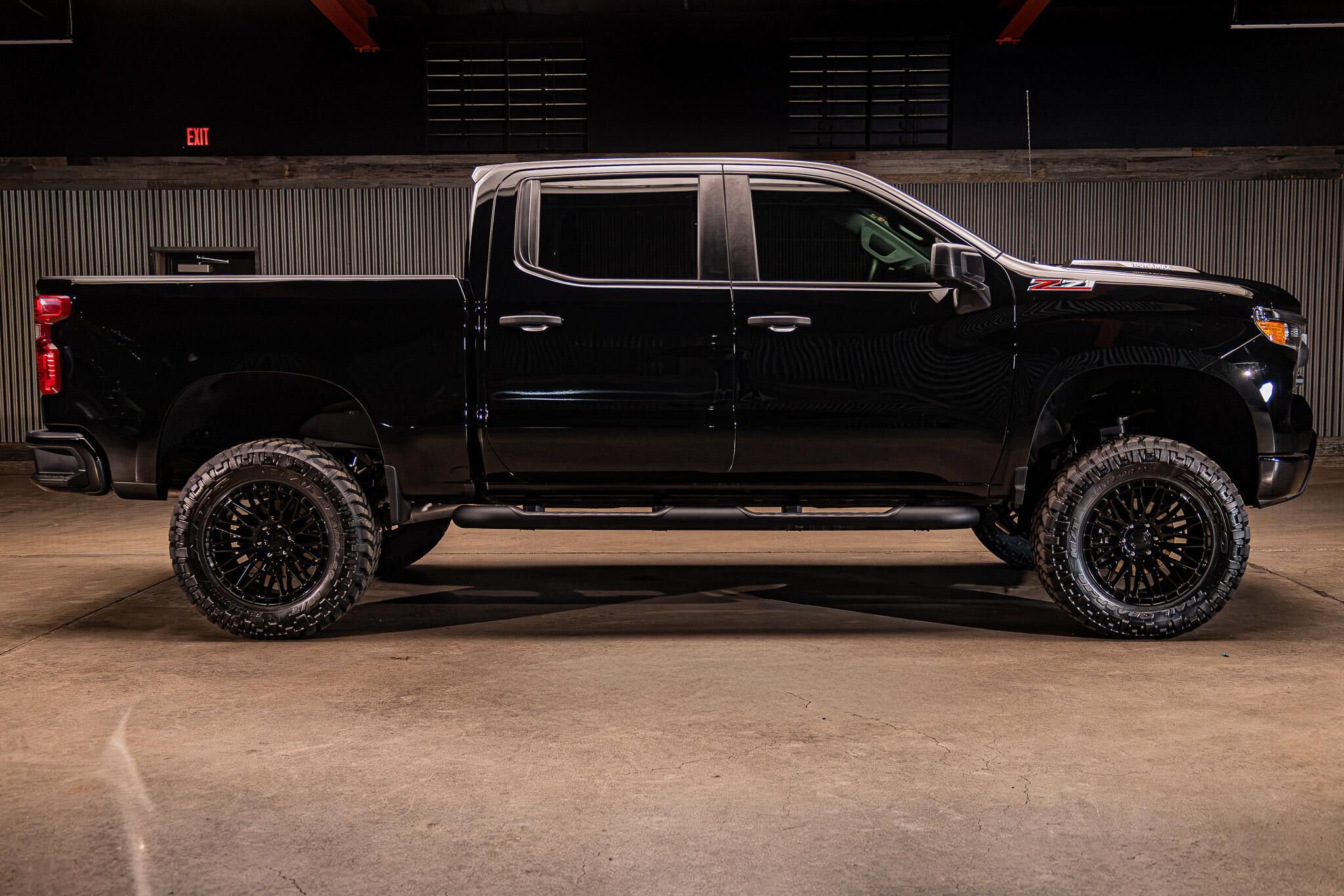 Used 2026 Chevrolet Silverado 1500 Custom Trail Boss AWD/4WD image 11