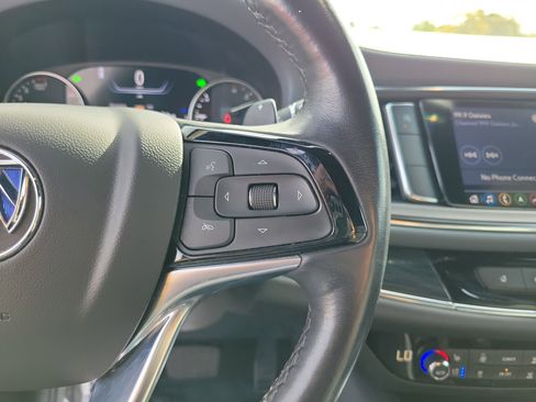Used 2024 Buick Enclave Premium image 23