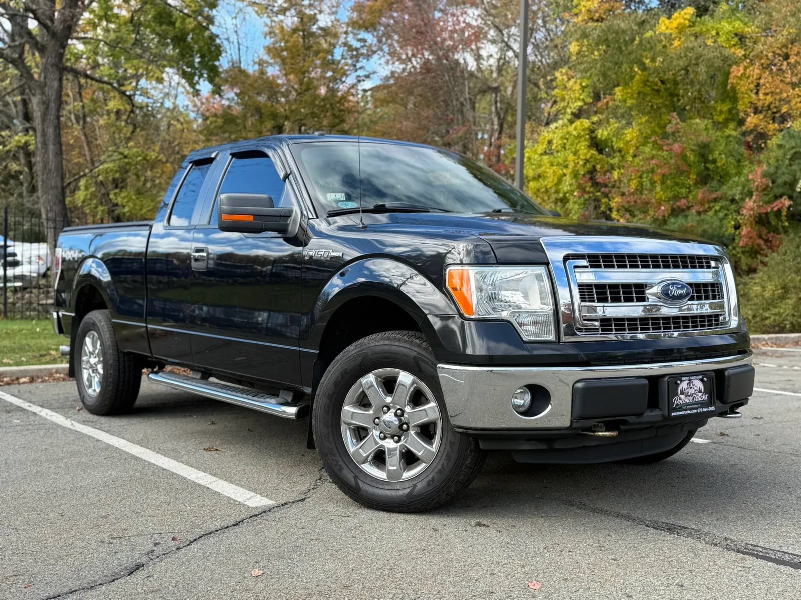 Used 2013 Ford F150 XLT w/ XLT Chrome Pkg AWD/4WD image 2