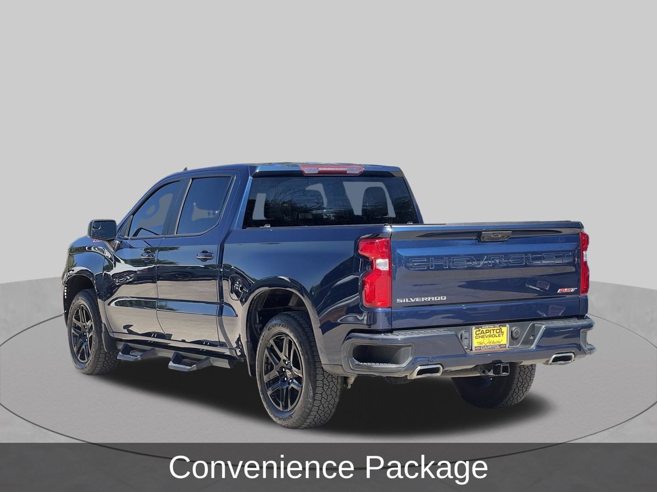 Used 2023 Chevrolet Silverado 1500 RST w/ Z71 Off-Road Package AWD/4WD image 3
