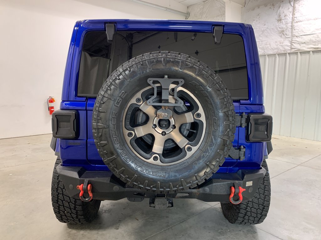 Used 2020 Jeep Wrangler Unlimited Sahara AWD/4WD image 6