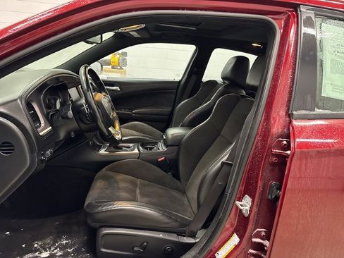 Used 2021 Dodge Charger R/T w/ Plus Group image 8