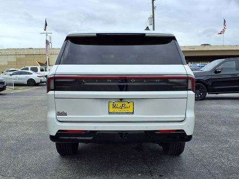 New 2026 Lincoln Navigator L Black Label AWD/4WD image 5