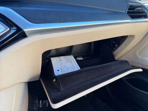 Used 2024 BMW 430i Convertible image 22