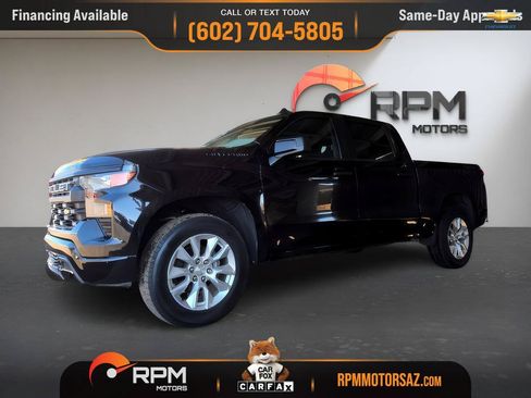 Used 2022 Chevrolet Silverado 1500 Custom w/ LPO, Dark Essentials Package AWD/4WD image 23