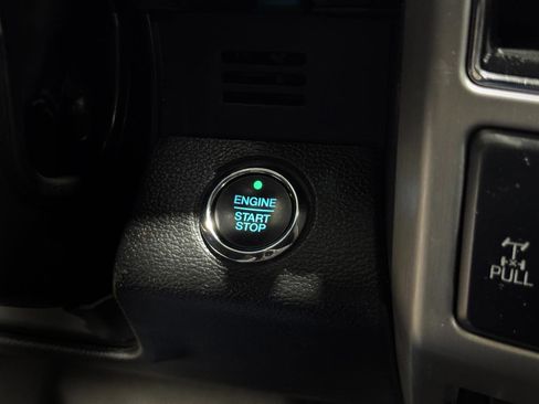 Used 2019 Ford F250 Platinum w/ Platinum Ultimate Package AWD/4WD image 34