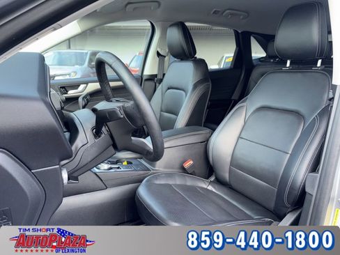 Used 2022 Ford Escape SEL image 20