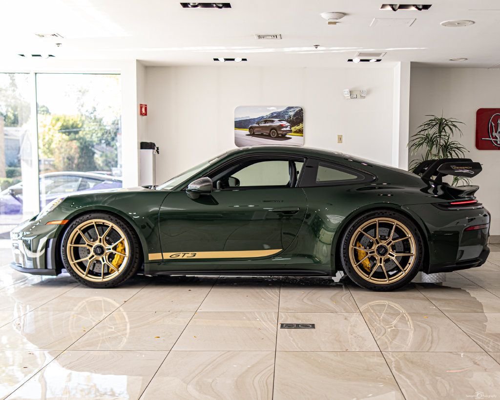 Used 2026 Porsche 911 GT3 w/ Weissach Package RWD image 8