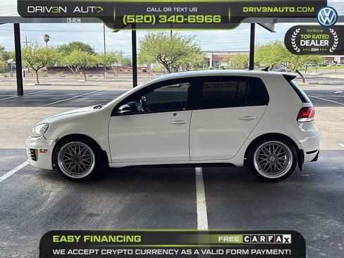 Used 2010 Volkswagen GTI 4-Door FWD image 4