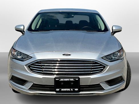 Used 2017 Ford Fusion S image 3