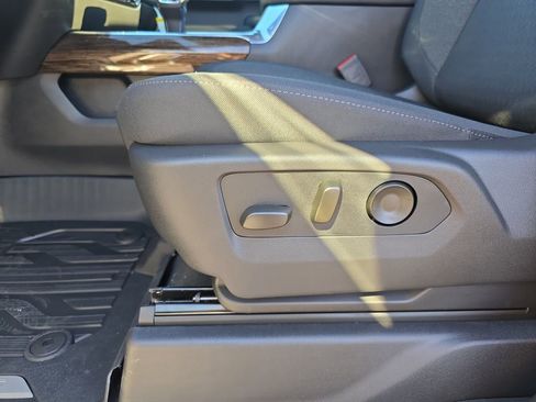 New 2026 GMC Sierra 1500 Elevation AWD/4WD image 32