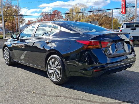 Certified 2025 Nissan Altima 2.5 S image 4