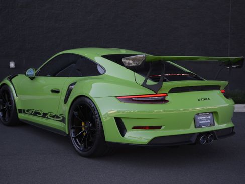 Certified 2019 Porsche 911 GT3 RS image 3
