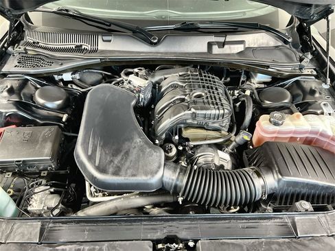 Used 2023 Dodge Challenger SXT image 17