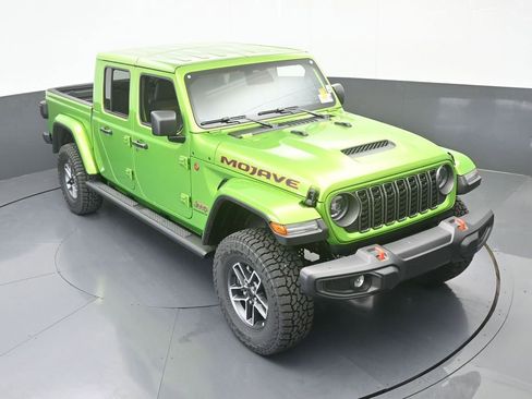 New 2026 Jeep Gladiator Mojave image 52