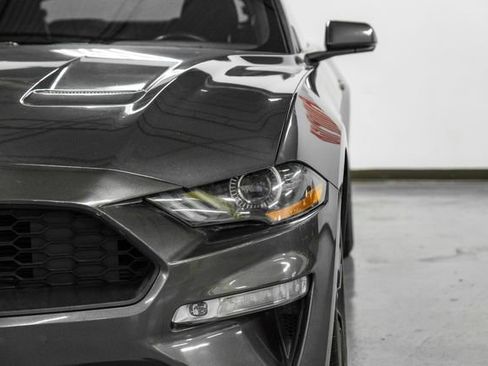 Used 2018 Ford Mustang Premium image 46