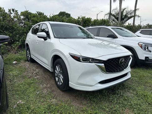 Used 2024 MAZDA CX-5 AWD 2.5 S w/ Preferred Package image 2