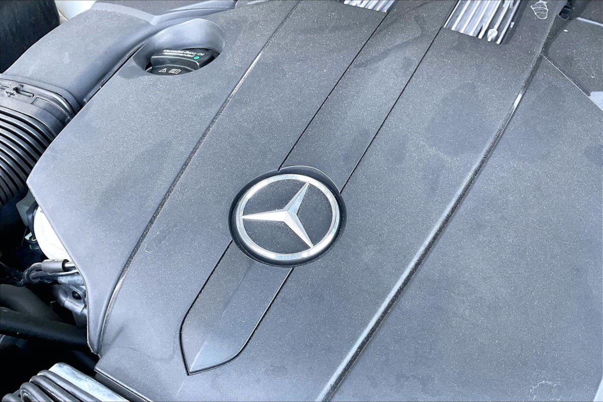 Used 2017 Mercedes-Benz GLS 450 4MATIC w/ Premium Package image 33