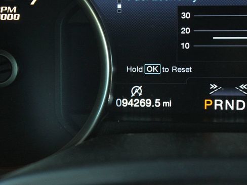 Used 2017 Ford F150 Raptor w/ Equipment Group 802A Luxury AWD/4WD image 11