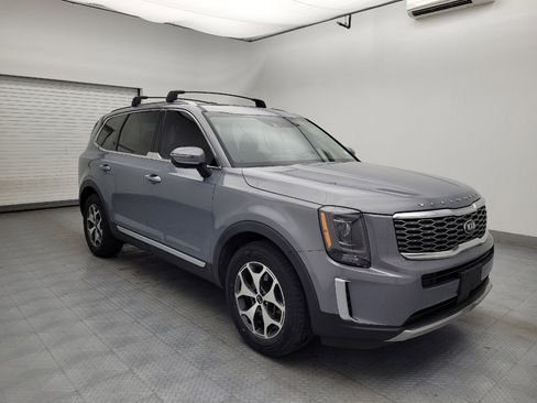 Used 2020 Kia Telluride EX image 13