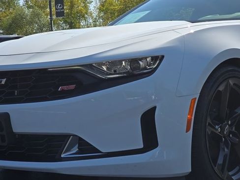 Used 2021 Chevrolet Camaro LT w/ RS Package image 13