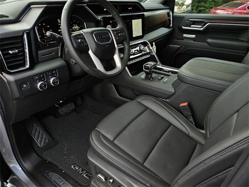 New 2025 GMC Sierra 1500 Denali image 16